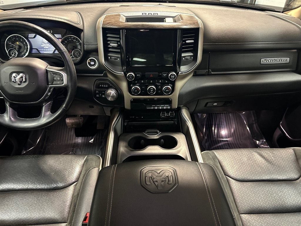RAM 1500 Laramie 4x4 Crew Cab 5'7" Box 2019