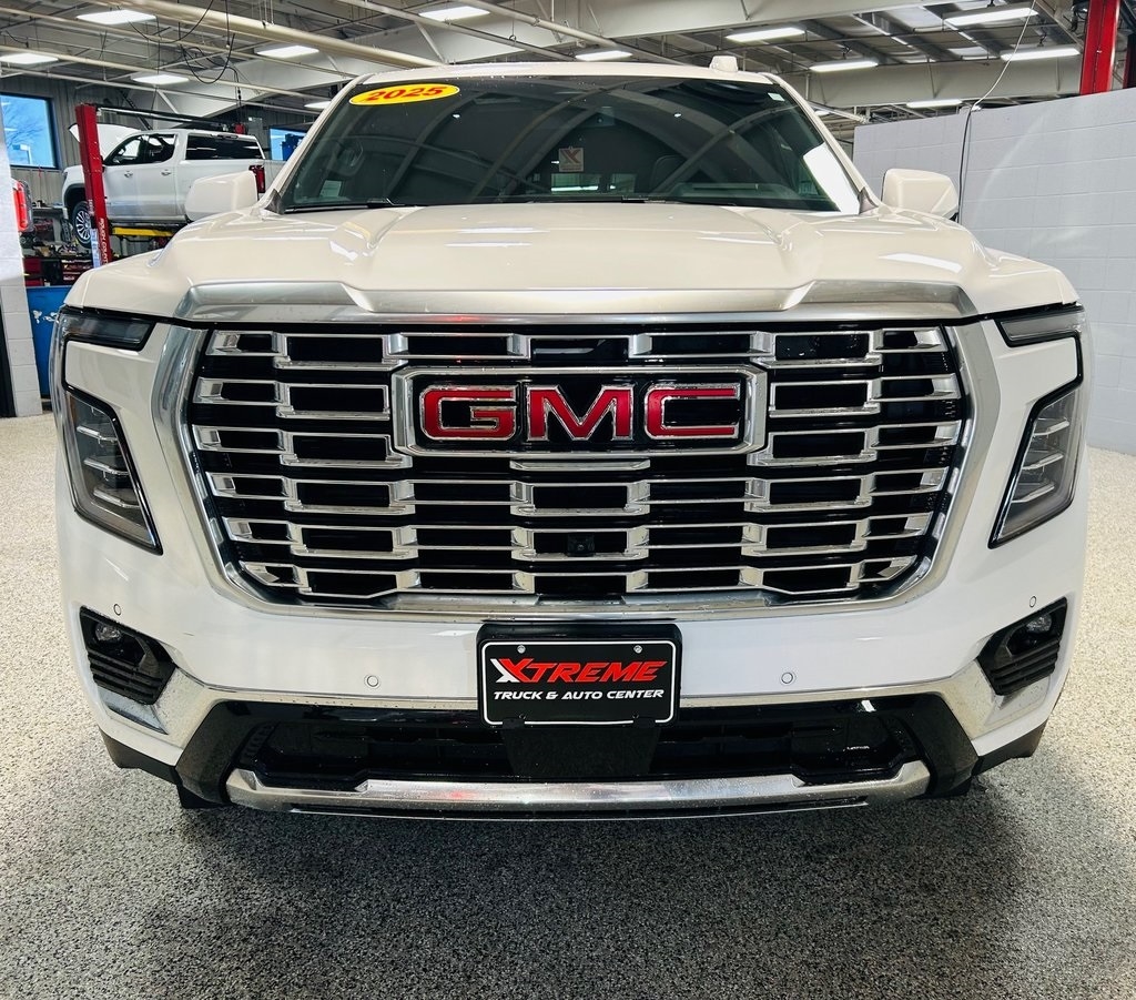 GMC Yukon 4WD 4dr Denali 2025