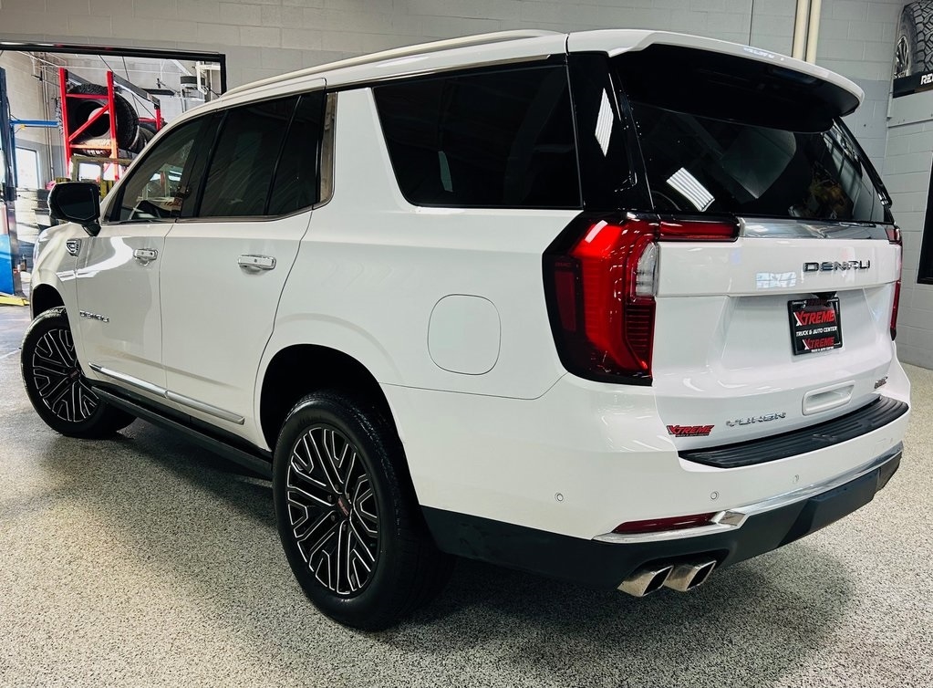 GMC Yukon 4WD 4dr Denali 2025