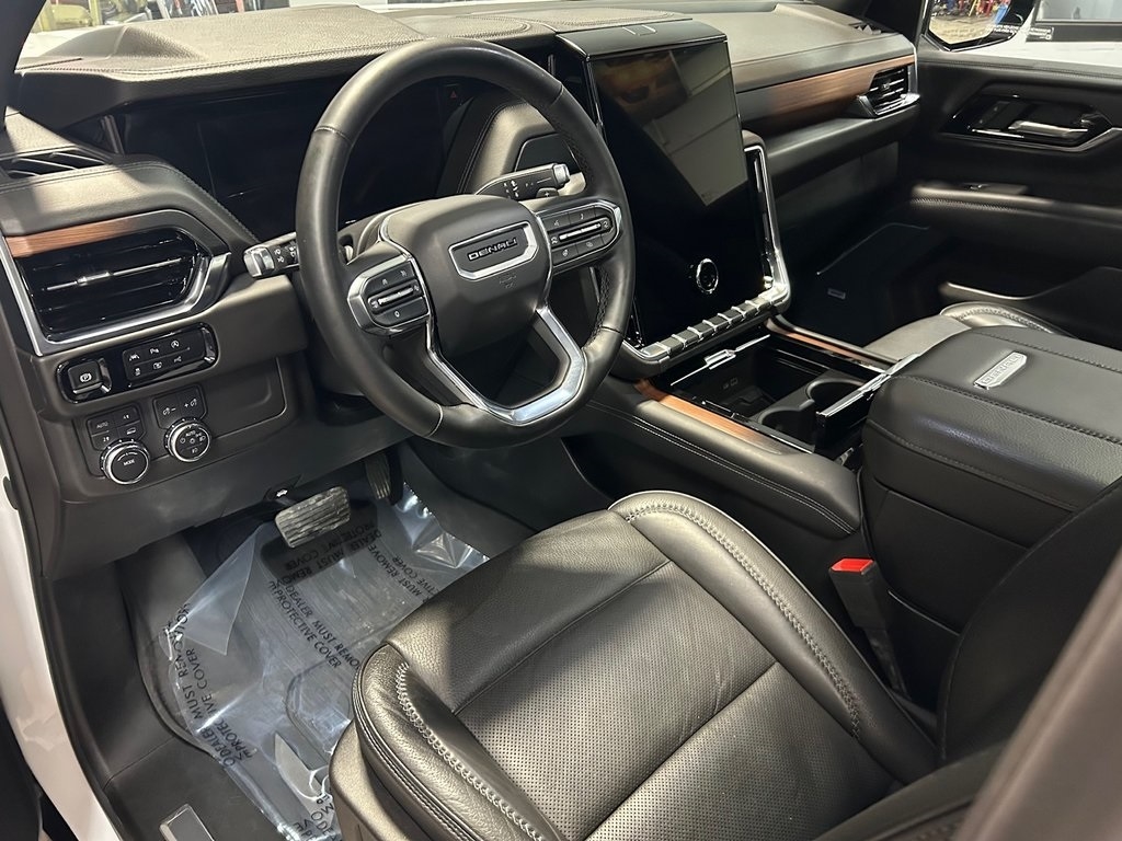 GMC Yukon 4WD 4dr Denali 2025