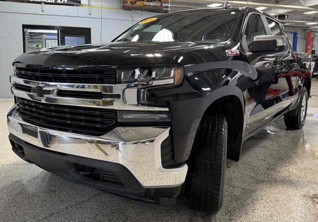 Chevrolet Silverado 1500 4WD Crew Cab 147" LT 2020