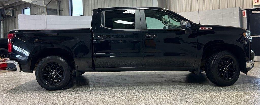 Chevrolet Silverado 1500 4WD Crew Cab 147" LT 2020