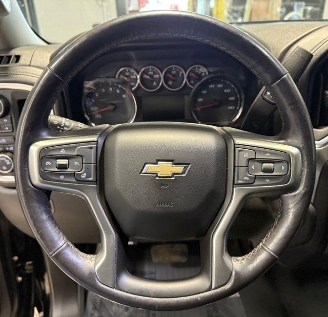 Chevrolet Silverado 1500 4WD Crew Cab 147" LT 2020