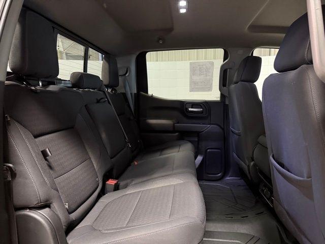 Chevrolet Silverado 1500 4WD Crew Cab 147" LT 2020