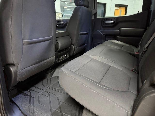 Chevrolet Silverado 1500 4WD Crew Cab 147" LT 2020