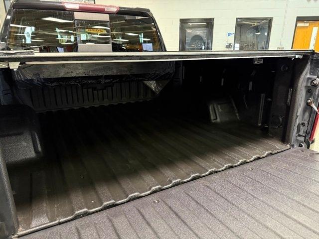 Chevrolet Silverado 1500 4WD Crew Cab 147" LT 2020