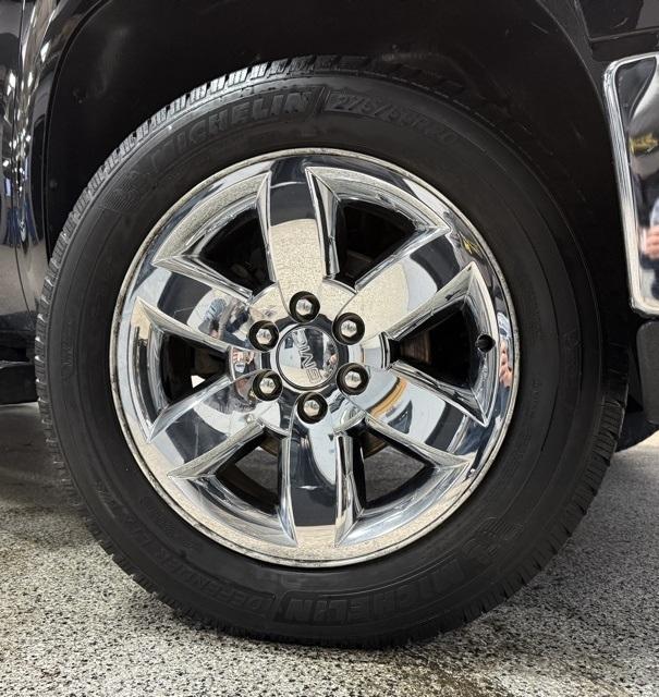 GMC Sierra 1500 4WD Crew Cab 143.5" SLT 2013