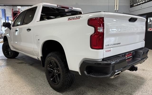 Chevrolet Silverado 1500 4WD Crew Cab 147" LT Trail Boss 2024