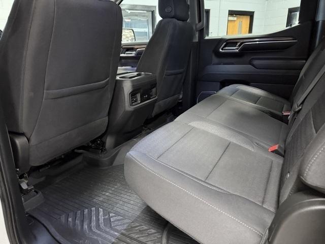 Chevrolet Silverado 1500 4WD Crew Cab 147" LT Trail Boss 2024