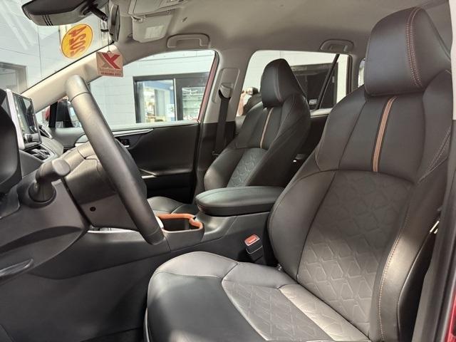 Toyota RAV4 Adventure AWD (Natl) 2024