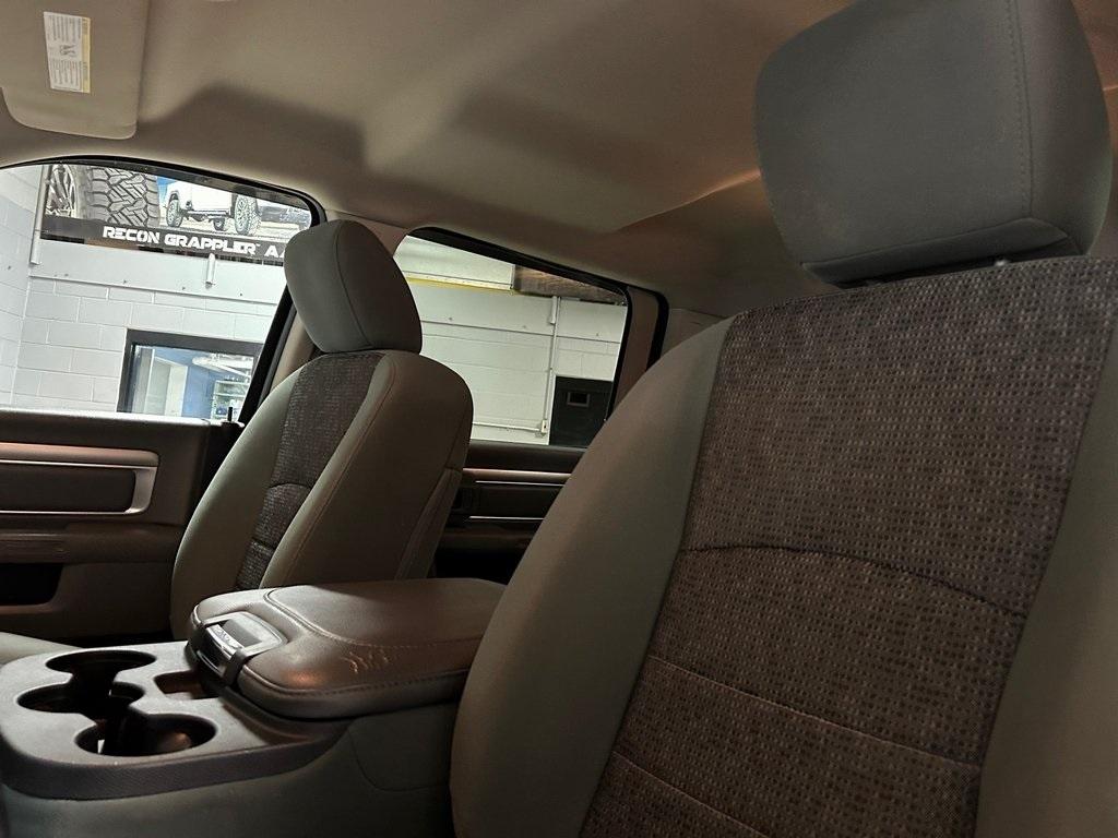 RAM 2500 4WD Crew Cab 149" Power Wagon 2016