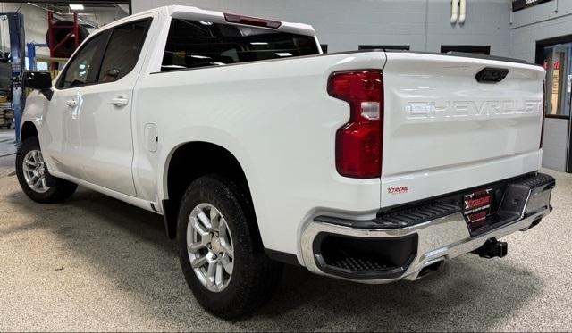 Chevrolet Silverado 1500 4WD Crew Cab 147" LT w/1LT 2023