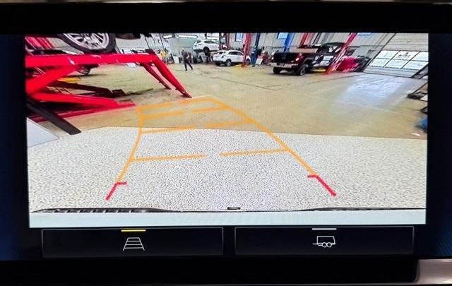 Chevrolet Silverado 1500 4WD Crew Cab 147" LT w/1LT 2023