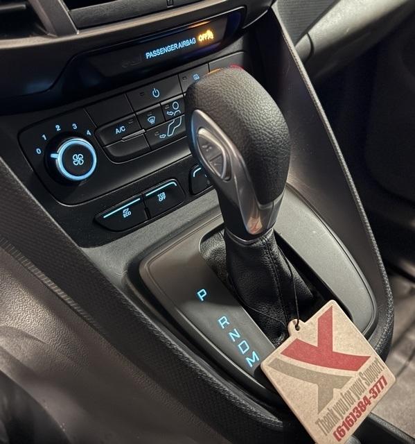 Ford Transit Connect Van XL LWB w/Rear Symmetrical Doors 2022