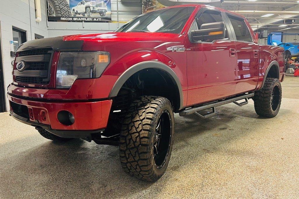 Ford F-150 4WD SuperCrew 145" XL 2014
