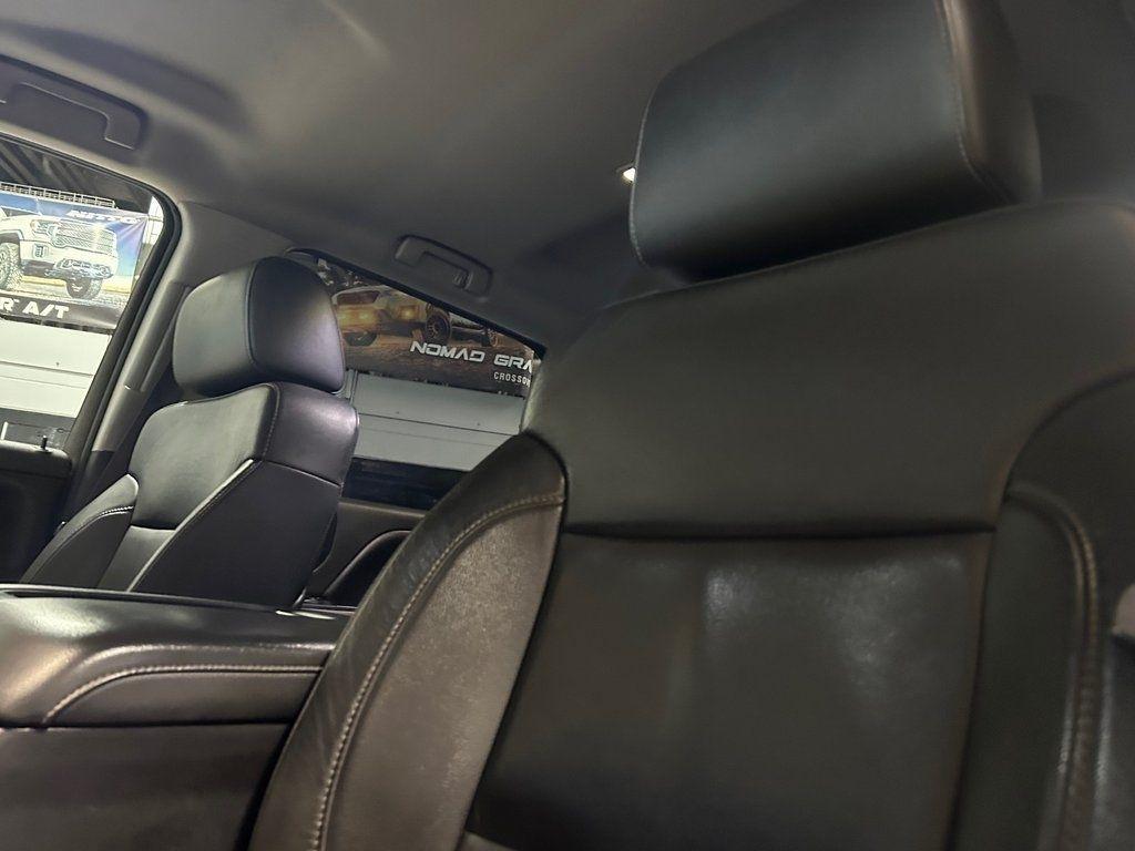 Chevrolet Silverado 2500HD Built After Aug 14 4WD Crew Cab 153.7" LTZ 2015