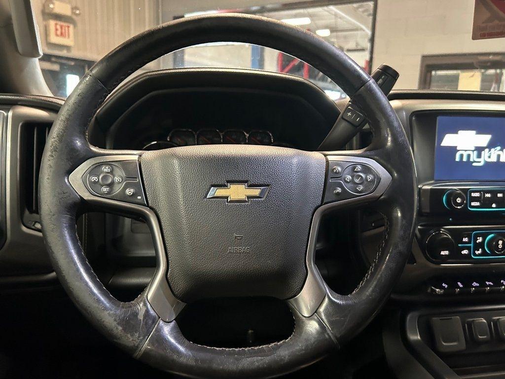 Chevrolet Silverado 2500HD Built After Aug 14 4WD Crew Cab 153.7" LTZ 2015