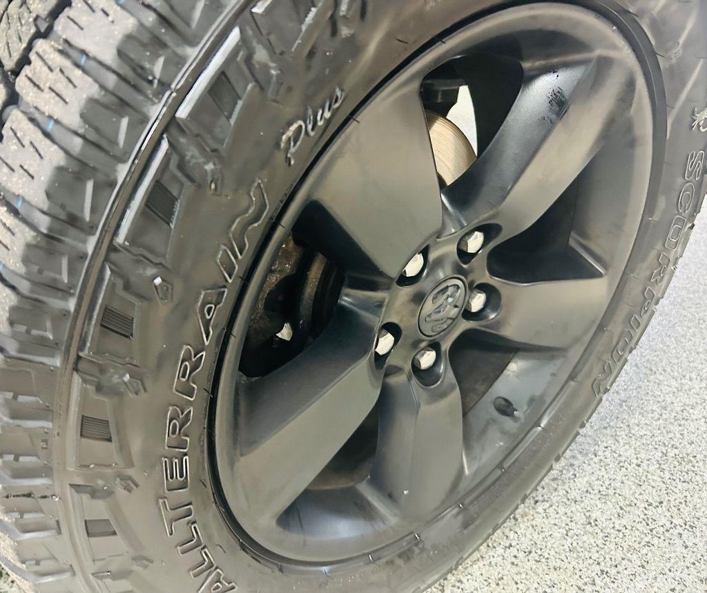 RAM 1500 Harvest 4x4 Quad Cab 6'4" Box *Ltd Avail* 2018