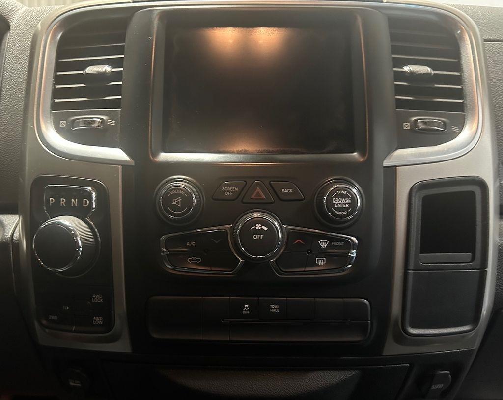 RAM 1500 Harvest 4x4 Quad Cab 6'4" Box *Ltd Avail* 2018