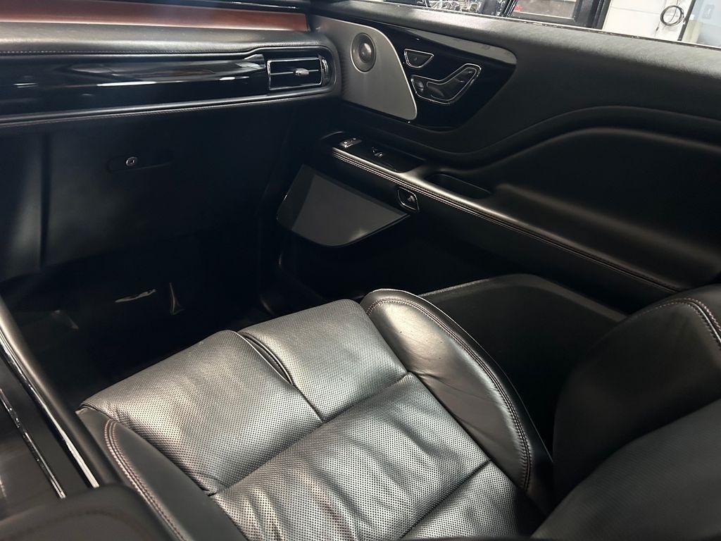 Lincoln Aviator Reserve AWD 2020