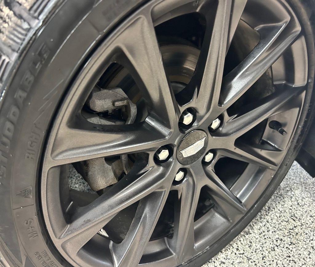 Cadillac CT4 4dr Sdn Sport 2021