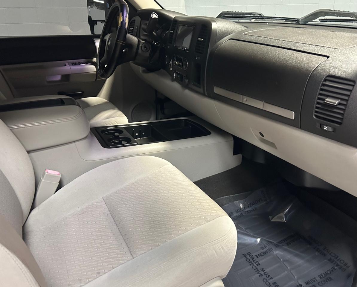 Chevrolet Silverado 2500HD 4WD Ext Cab 143.5" LT w/2LT 2008