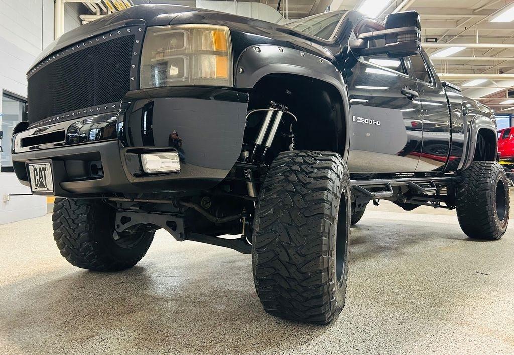 Chevrolet Silverado 2500HD 4WD Ext Cab 143.5" LT w/2LT 2008