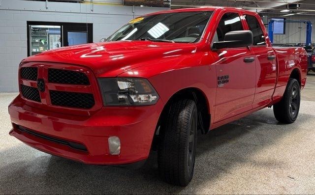 RAM 1500 Classic Express 4x4 Quad Cab 6'4" Box 2019