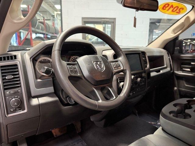 RAM 1500 Classic Express 4x4 Quad Cab 6'4" Box 2019