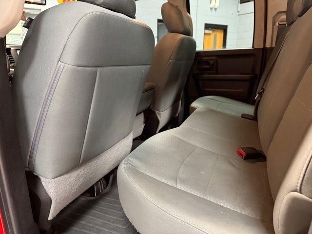 RAM 1500 Classic Express 4x4 Quad Cab 6'4" Box 2019