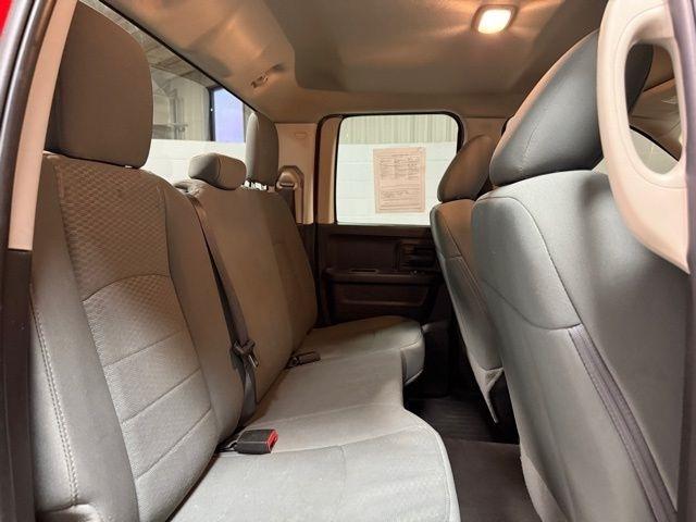 RAM 1500 Classic Express 4x4 Quad Cab 6'4" Box 2019