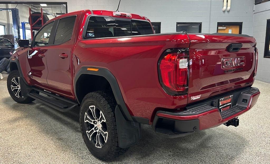GMC Canyon 4WD Crew Cab AT4 2023