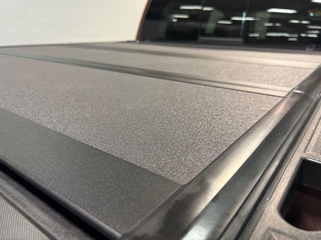 GMC Canyon 4WD Crew Cab AT4 2023