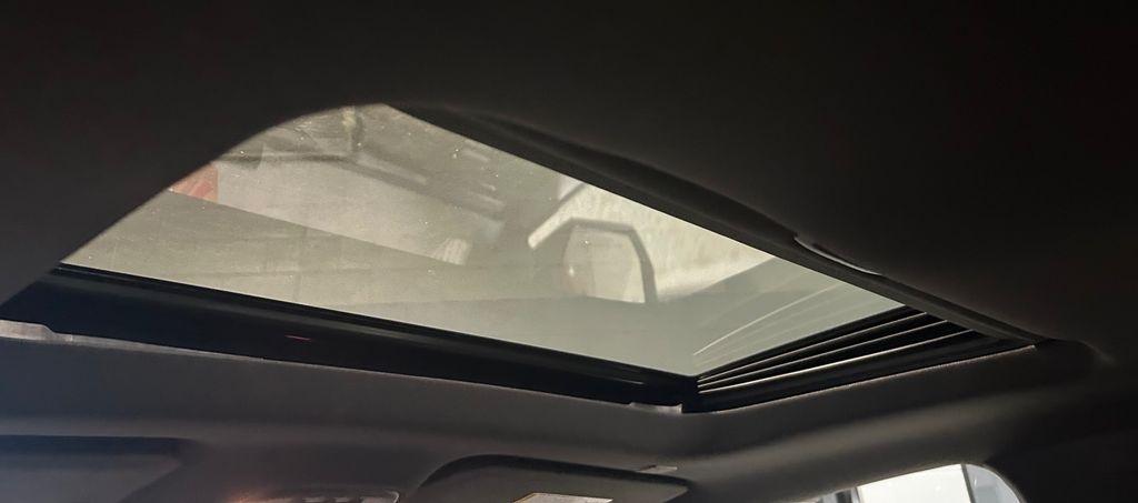 GMC Canyon 4WD Crew Cab AT4 2023