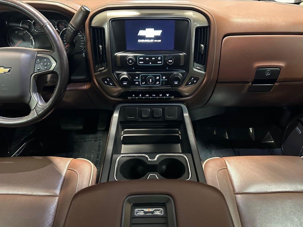 Chevrolet Silverado 3500HD 4WD Crew Cab 153.7" High Country 2019