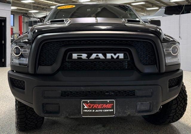 RAM 1500 Classic Warlock 4x4 Crew Cab 5'7" Box 2024