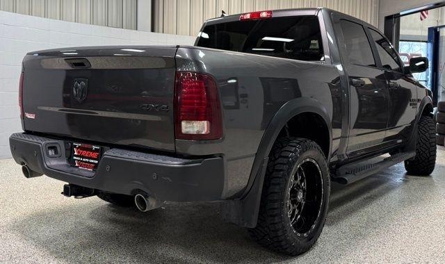 RAM 1500 Classic Warlock 4x4 Crew Cab 5'7" Box 2024