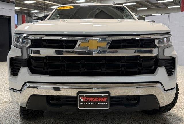 Chevrolet Silverado 1500 4WD Crew Cab 147" LT w/1LT 2022