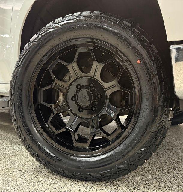 Chevrolet Silverado 1500 4WD Crew Cab 147" LT w/1LT 2022