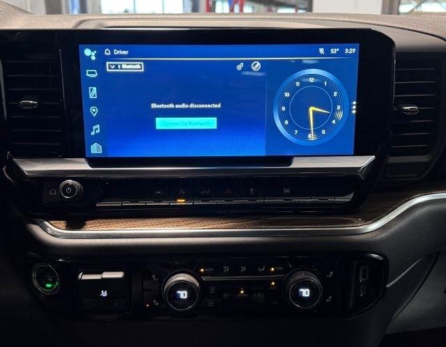 Chevrolet Silverado 1500 4WD Crew Cab 147" LT w/1LT 2022