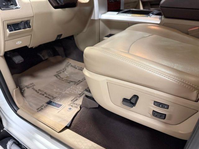 RAM 2500 4WD Mega Cab 160.5" Laramie 2012