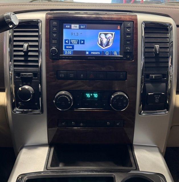 RAM 2500 4WD Mega Cab 160.5" Laramie 2012