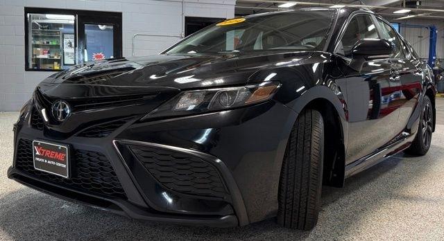 Toyota Camry SE Auto (Natl) 2024