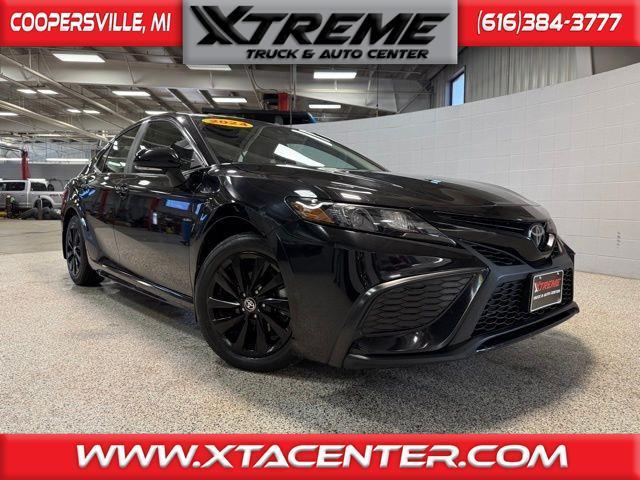 2024 Toyota Camry SE Auto (Natl)