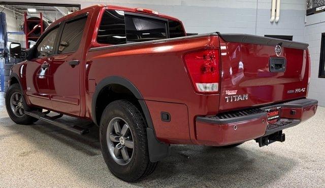 Nissan Titan 4WD Crew Cab SWB PRO-4X 2013