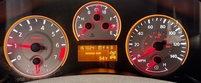 Nissan Titan 4WD Crew Cab SWB PRO-4X 2013