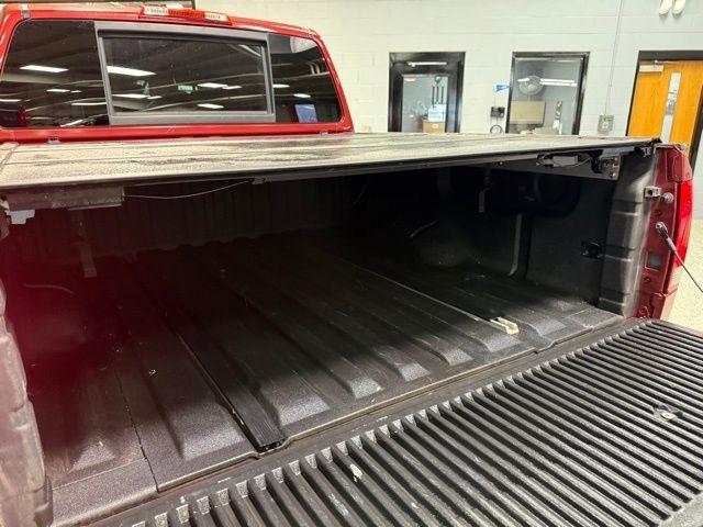 Nissan Titan 4WD Crew Cab SWB PRO-4X 2013