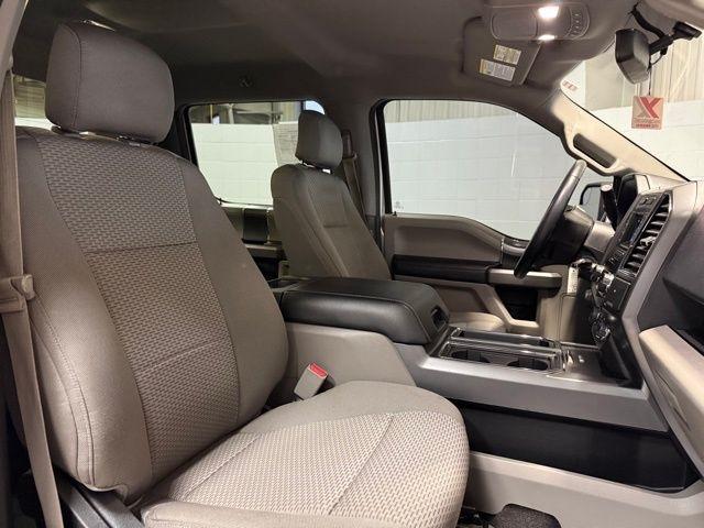 Ford F-150 4WD SuperCrew 145" King Ranch 2016