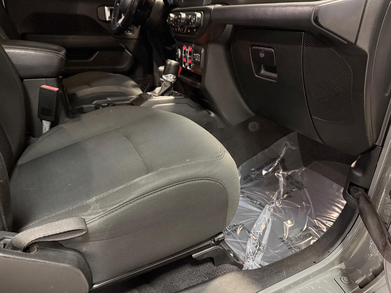 Jeep Wrangler Unlimited Sahara 4x4 2021