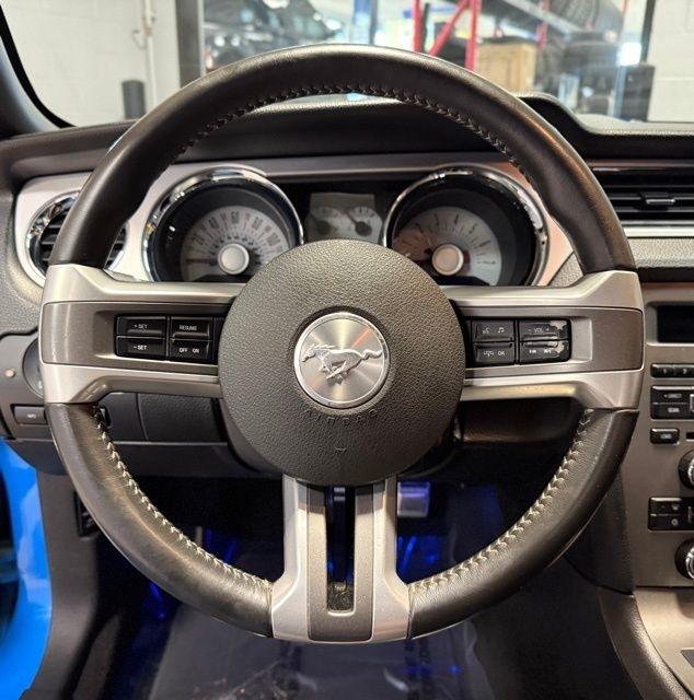 Ford Mustang 2dr Cpe V6 2010